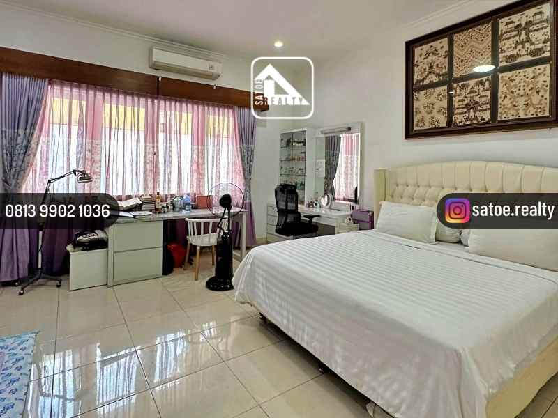 dijual rumah jl sekolah duta pondok