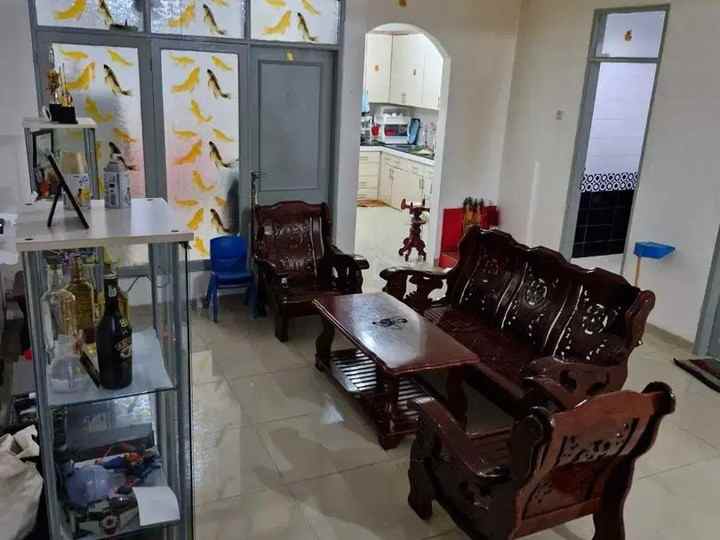 dijual rumah jl taman palem lestari