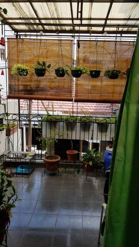 dijual rumah jl tebet timur iii