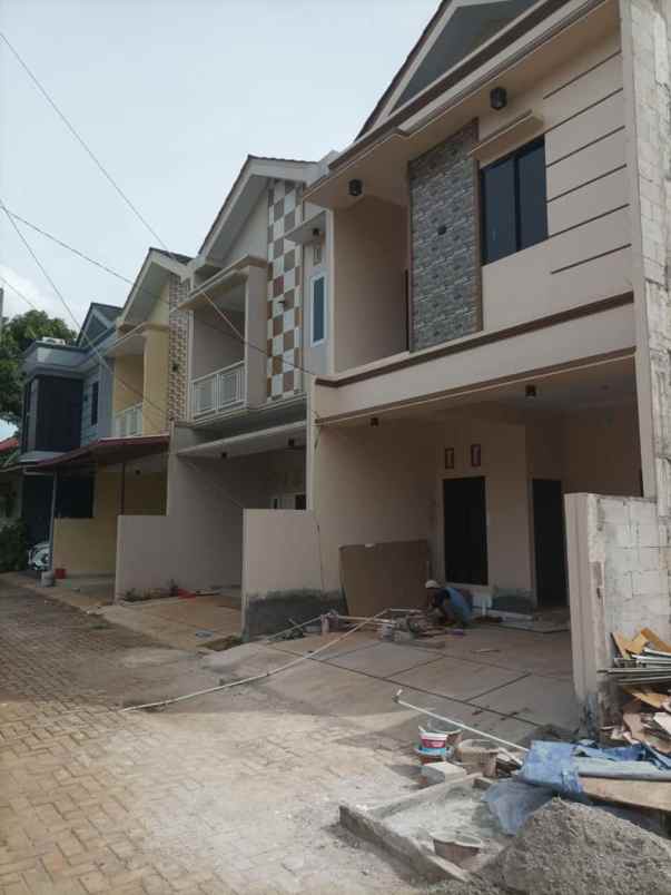 dijual rumah jl wibawa mukti jatiasih