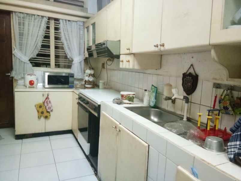 dijual rumah jl wijaya kebayoran baru