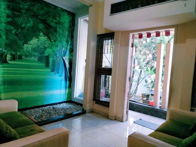 dijual rumah jln edelwis galaxy