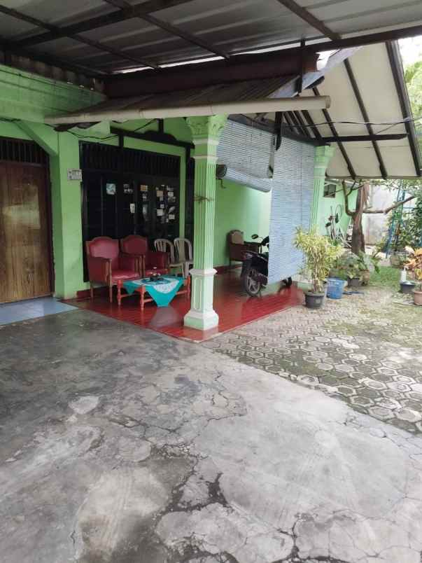 dijual rumah jln h siun ceger