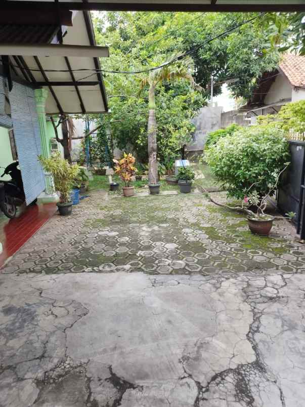 dijual rumah jln h siun ceger