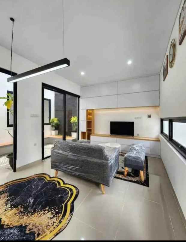 dijual rumah jln kaliurang km 13 dekat