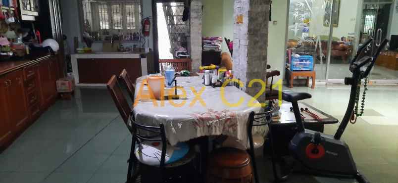 dijual rumah jombang