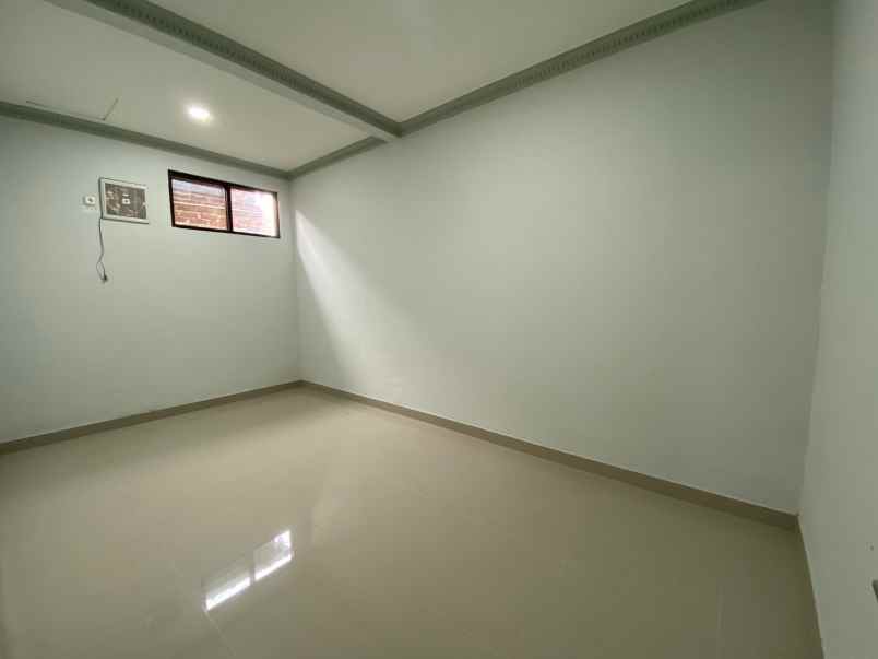 dijual rumah jupiter barat margahayu