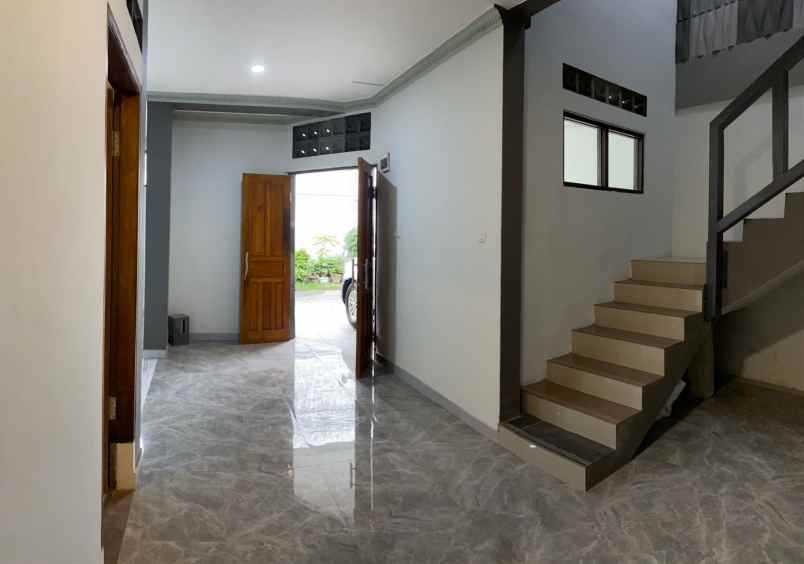 dijual rumah jupiter barat margahayu