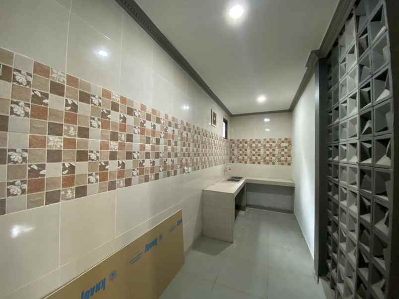 dijual rumah jupiter barat margahayu