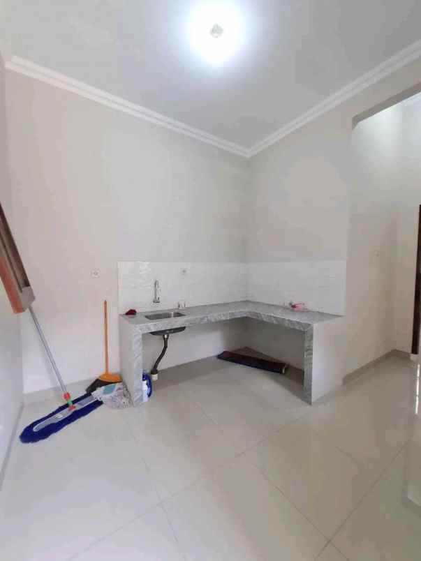 dijual rumah kalasan