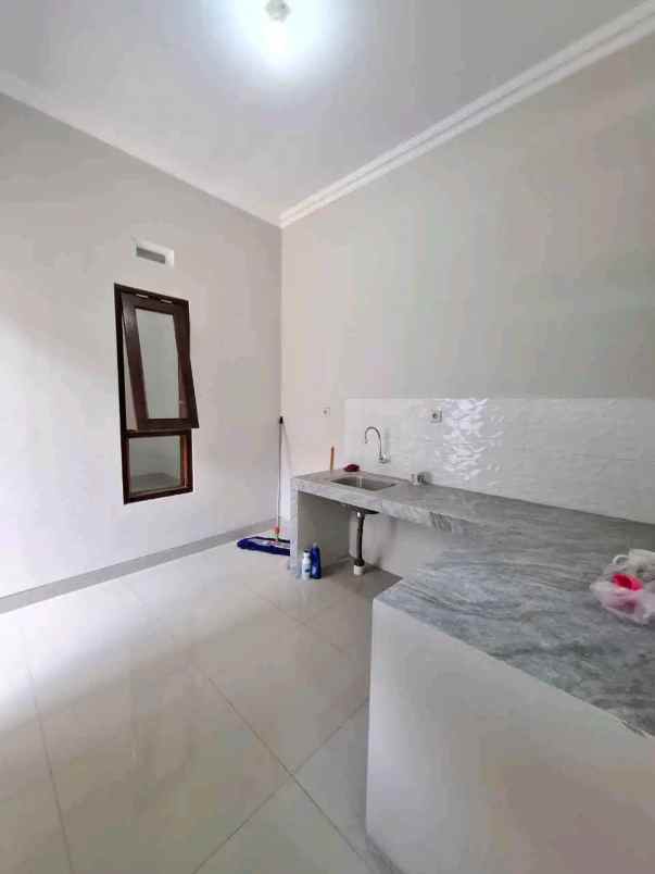 dijual rumah kalasan