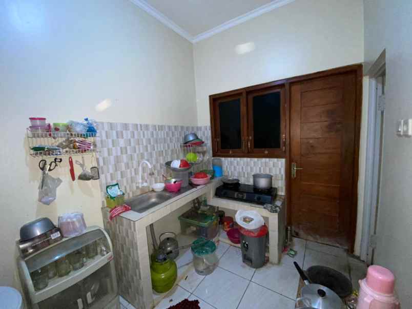 dijual rumah kalitirto