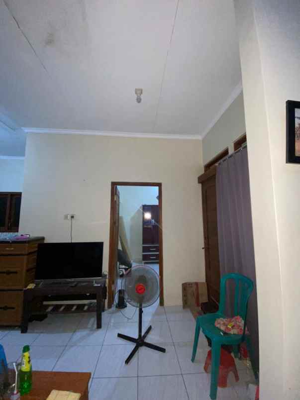 dijual rumah kalitirto