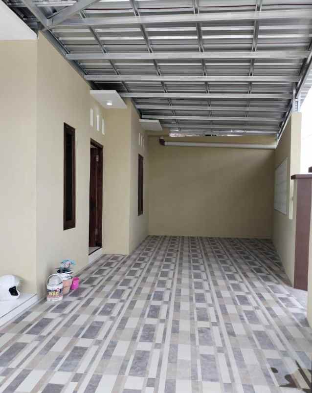 dijual rumah kalitirto
