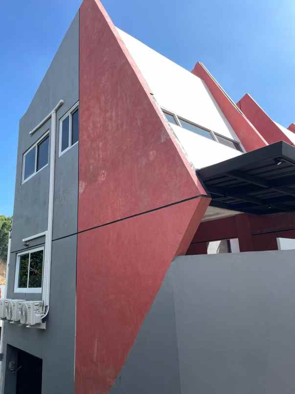 dijual rumah kampung padi cisitu indah