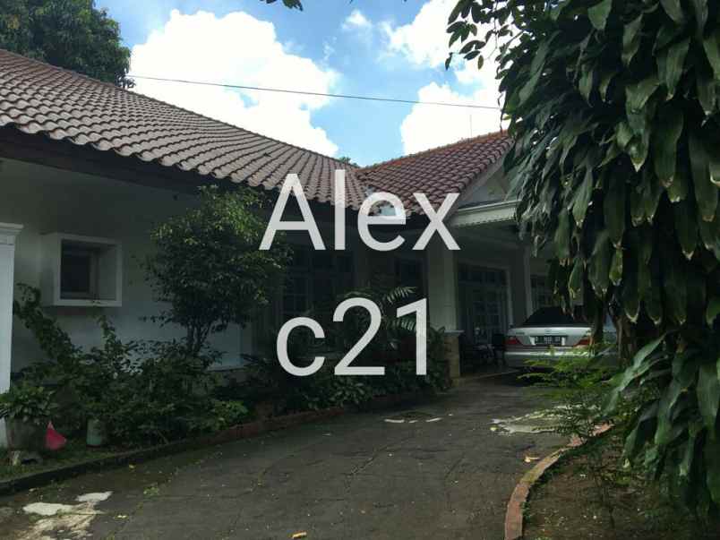 dijual rumah kebayoran baru