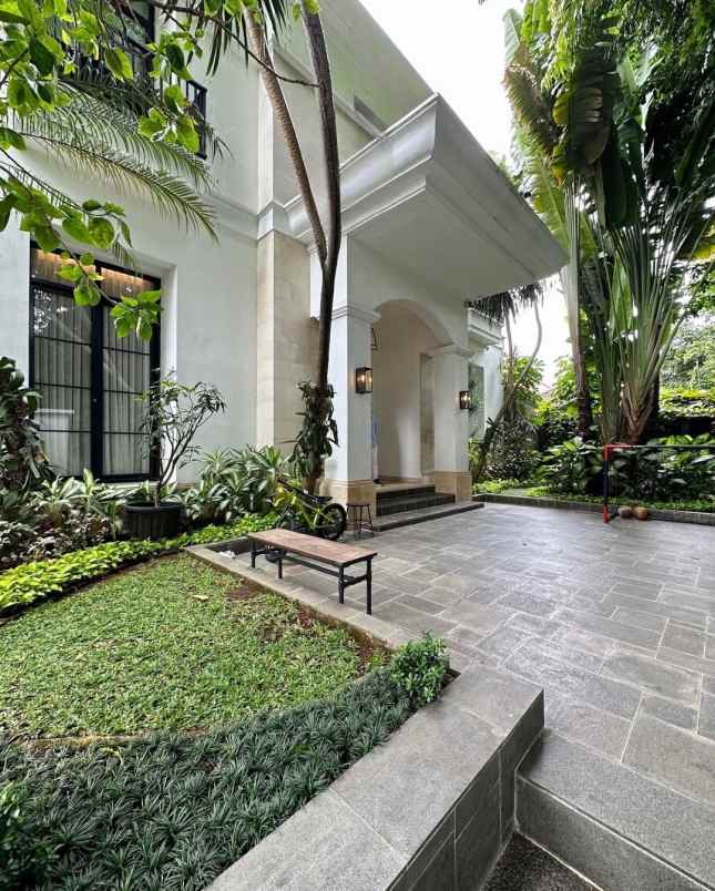 dijual rumah kebayoran baru jakarta selatan