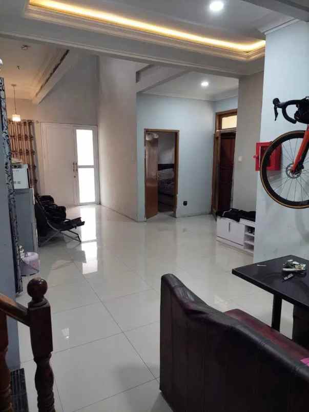 dijual rumah kec cimahi utara