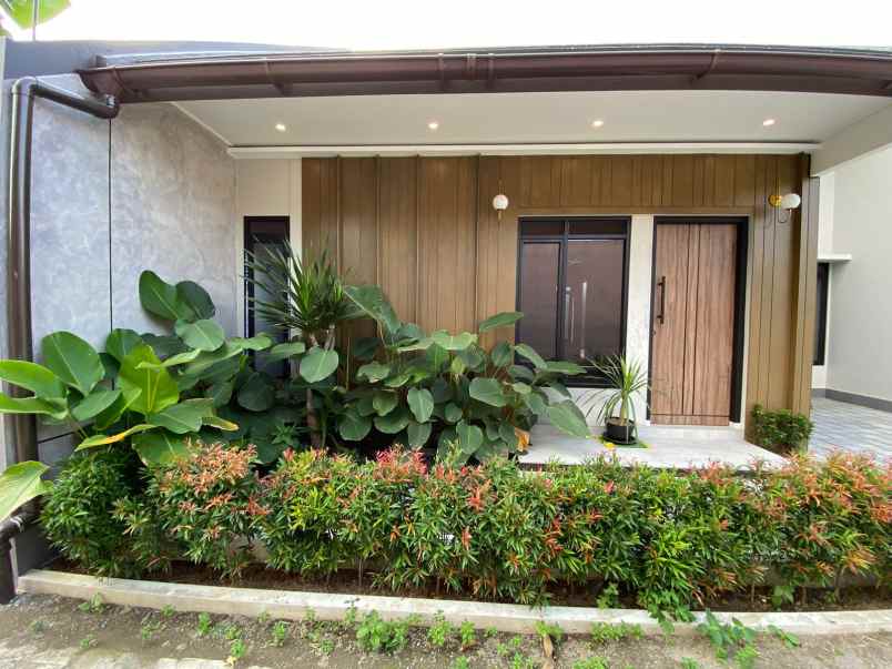 dijual rumah kedulan tirtomartani