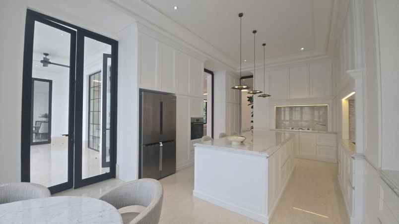 dijual rumah kemang dalam