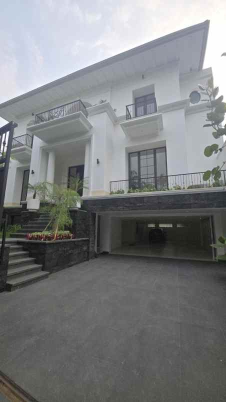 dijual rumah kemang dalam