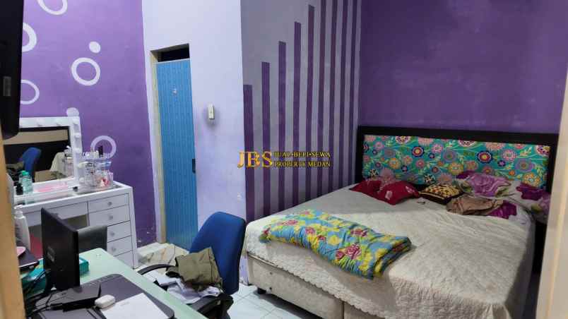 dijual rumah komplek cemara hijau jalan