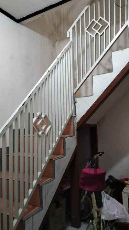 dijual rumah komplek cibiru indah bandung