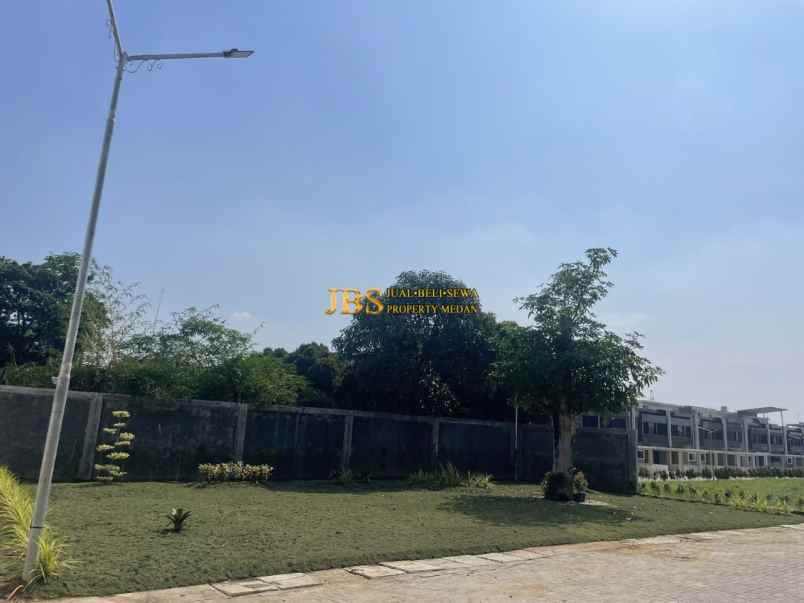 dijual rumah komplek green park type