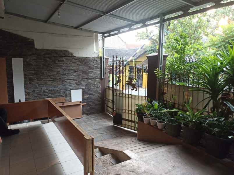 dijual rumah komplek permata cimahi