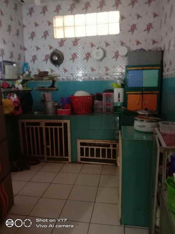 dijual rumah komplek taman cibaduyut