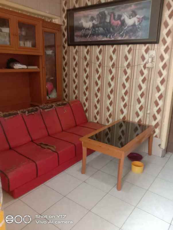dijual rumah komplek taman cibaduyut