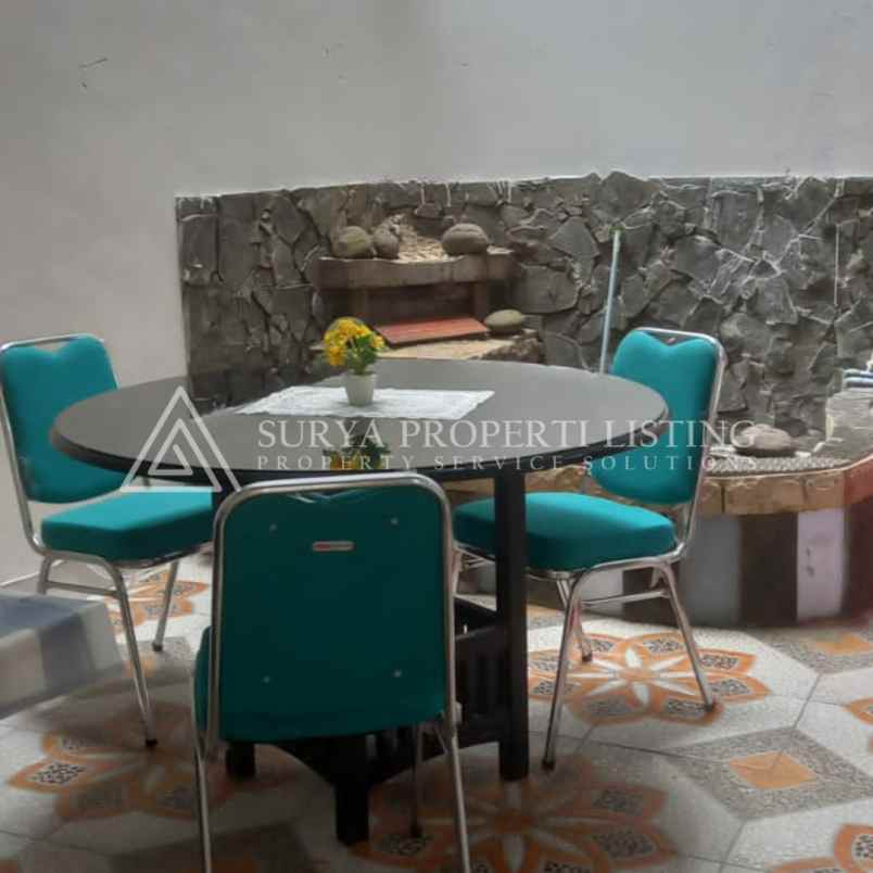 dijual rumah komplek villa zeqita residence