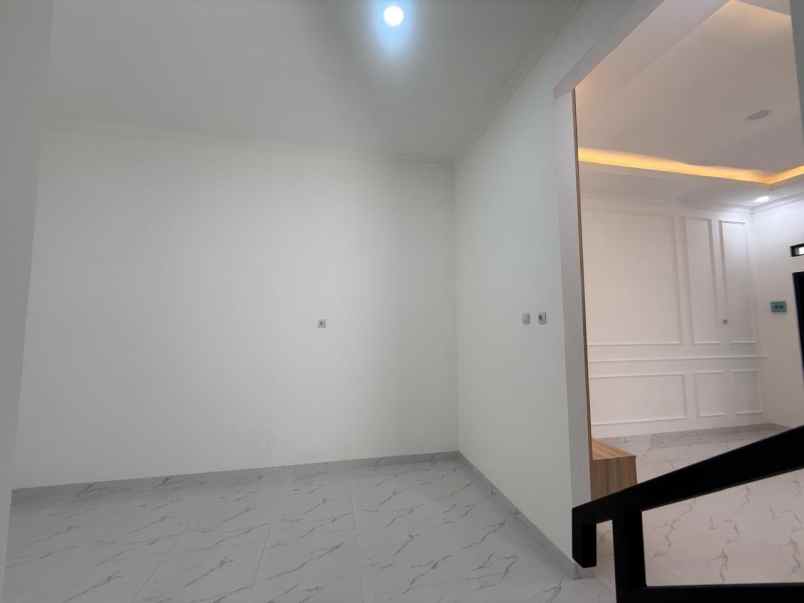 dijual rumah kompleks sbs harapan jaya