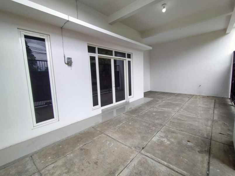 dijual rumah kost 10 kamar dekat universitas brawijaya