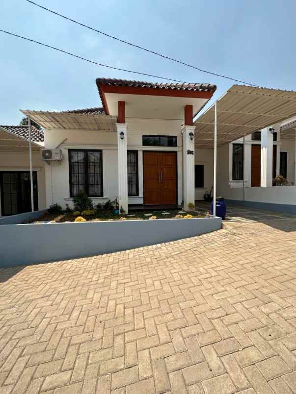 dijual rumah kranggan jatisampurna