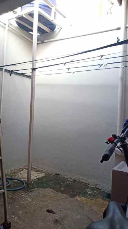 dijual rumah logam jakapurwa margacinta