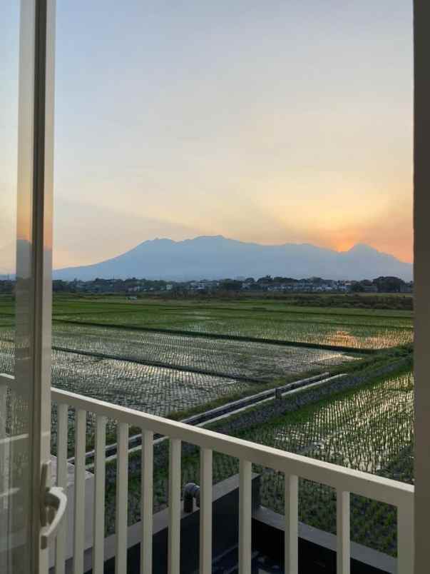 dijual rumah lokasi ikan tombro lowokwaru malang