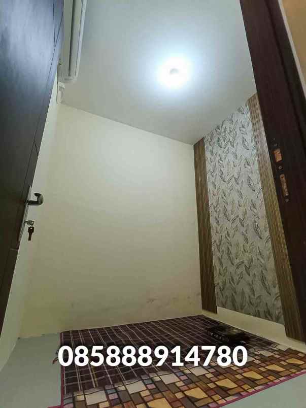 dijual rumah lotus residence jl