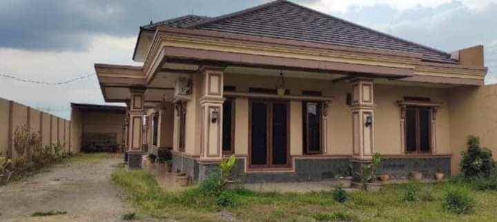 dijual rumah luas pinggir jalan di langensari majalaya
