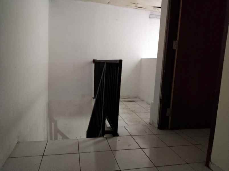 dijual rumah mampang prapatan