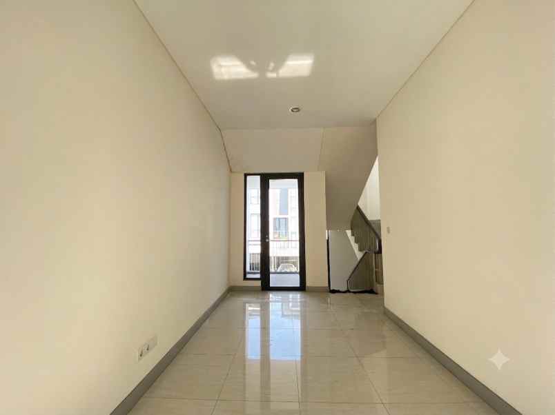 dijual rumah maninjau asya jgc jakarta