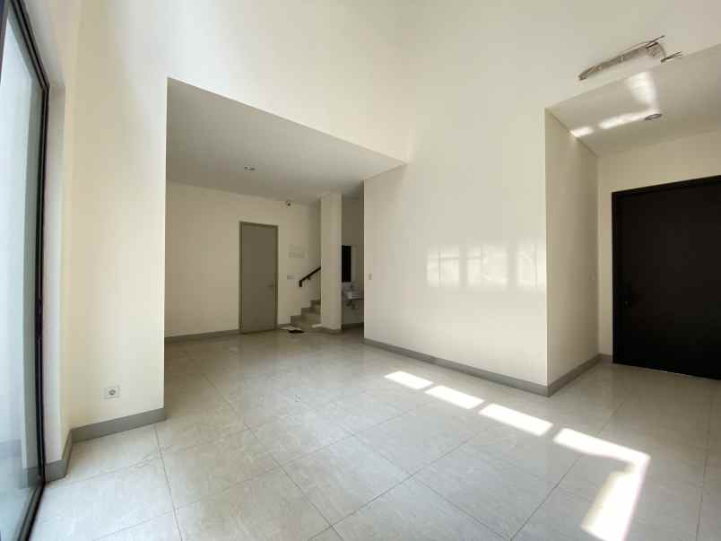 dijual rumah maninjau asya jgc jakarta