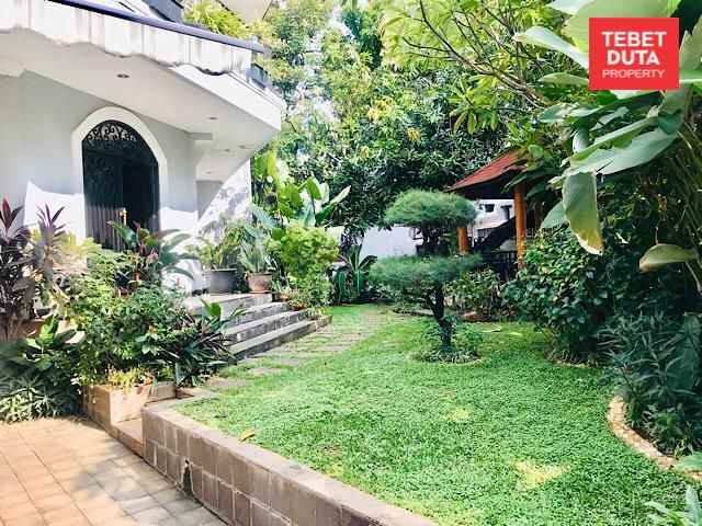 dijual rumah menteng