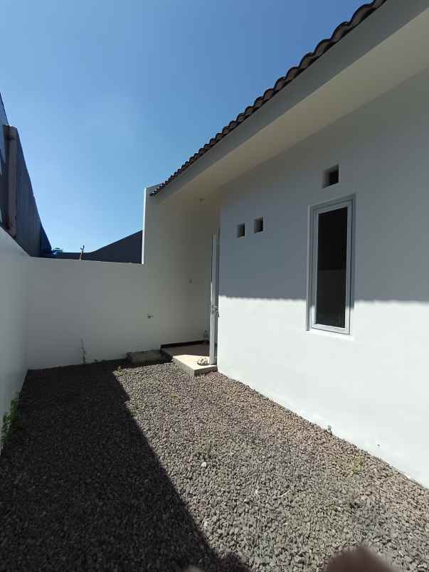 dijual rumah minimalis siap huni candi sidoarjo