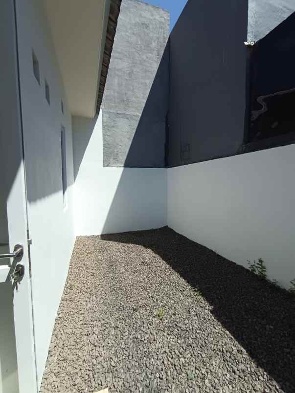 dijual rumah minimalis siap huni candi sidoarjo