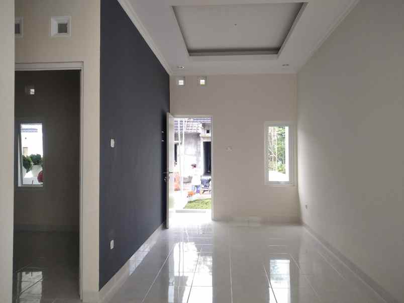 dijual rumah minimalis strategis di prambanan