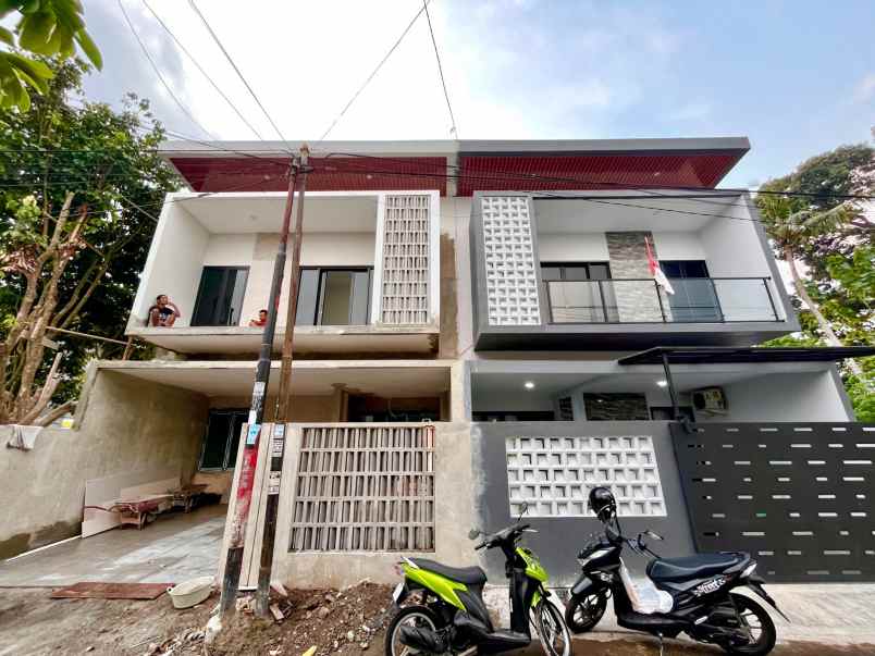 dijual rumah minomartani sleman yogyakarta