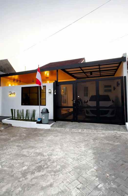 dijual rumah mulyorejo