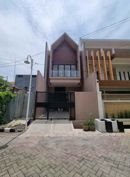 dijual rumah mulyosari tengah