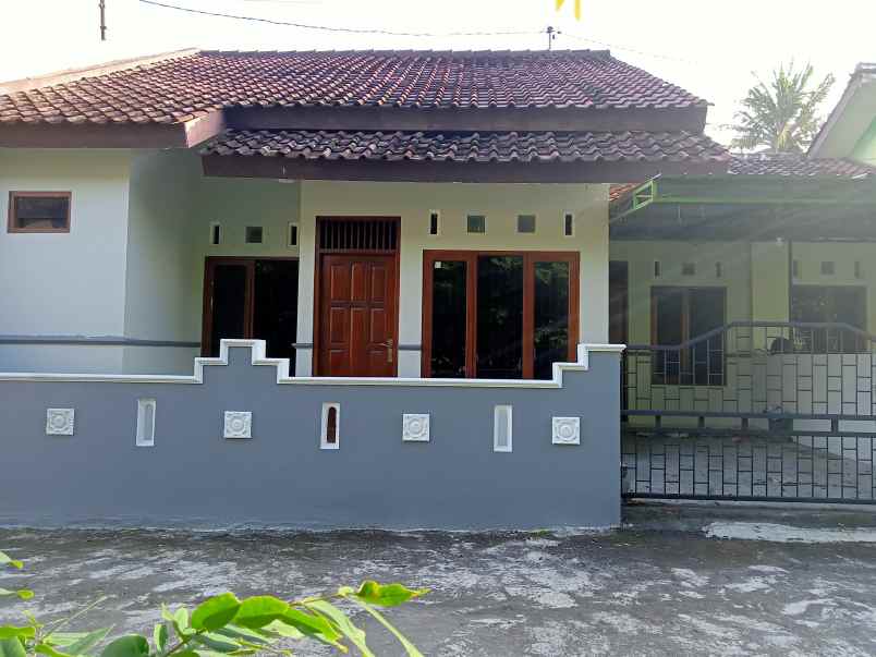 dijual rumah murah harga nego di kalasan